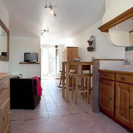 Appart hôtel STUDIHOTEL Palaiseau Plateau Saclay Bagian luar foto