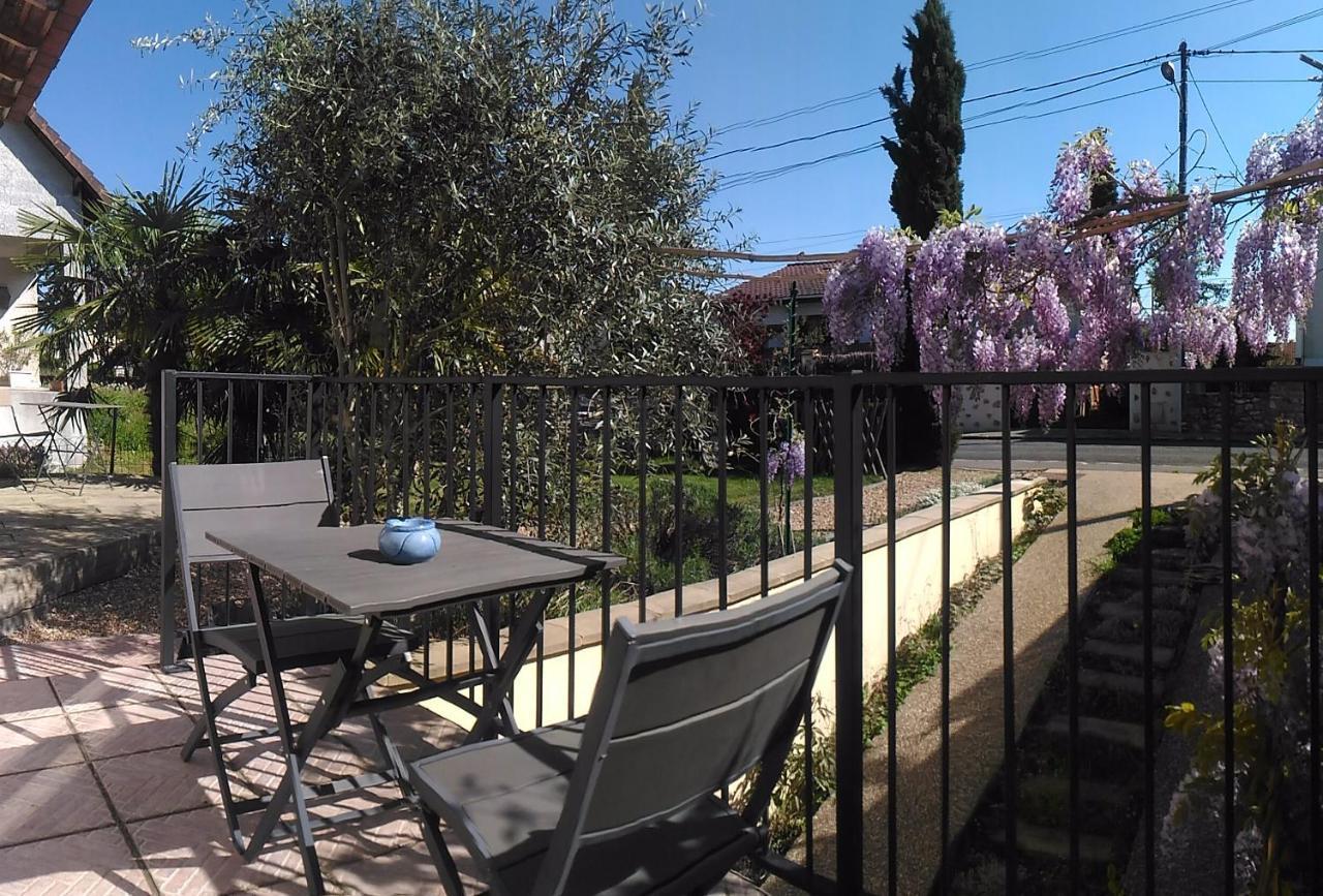 Appart hôtel STUDIHOTEL Palaiseau Plateau Saclay Bagian luar foto
