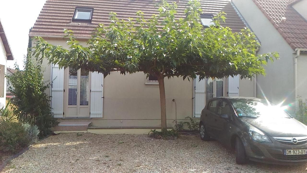 Appart hôtel STUDIHOTEL Palaiseau Plateau Saclay Bagian luar foto