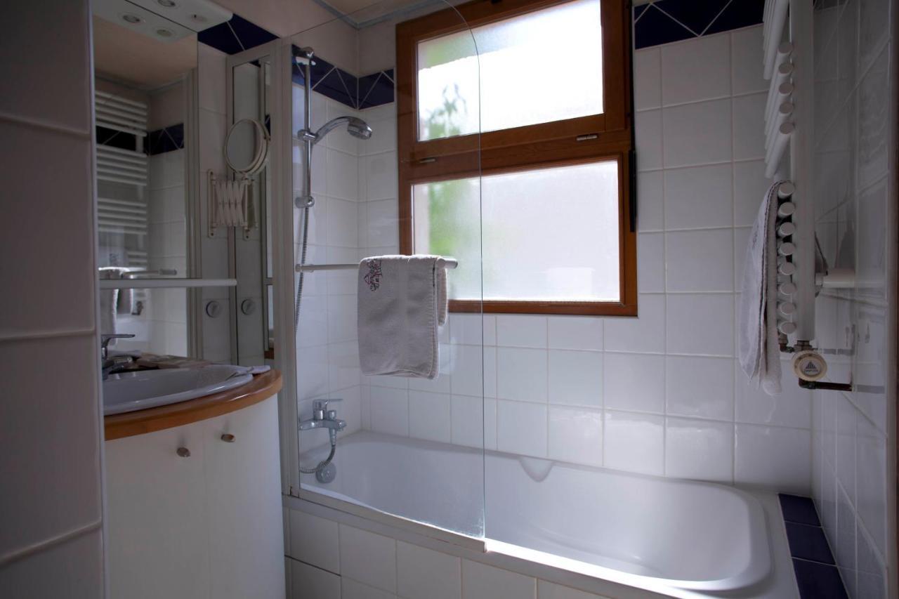 Appart hôtel STUDIHOTEL Palaiseau Plateau Saclay Bagian luar foto