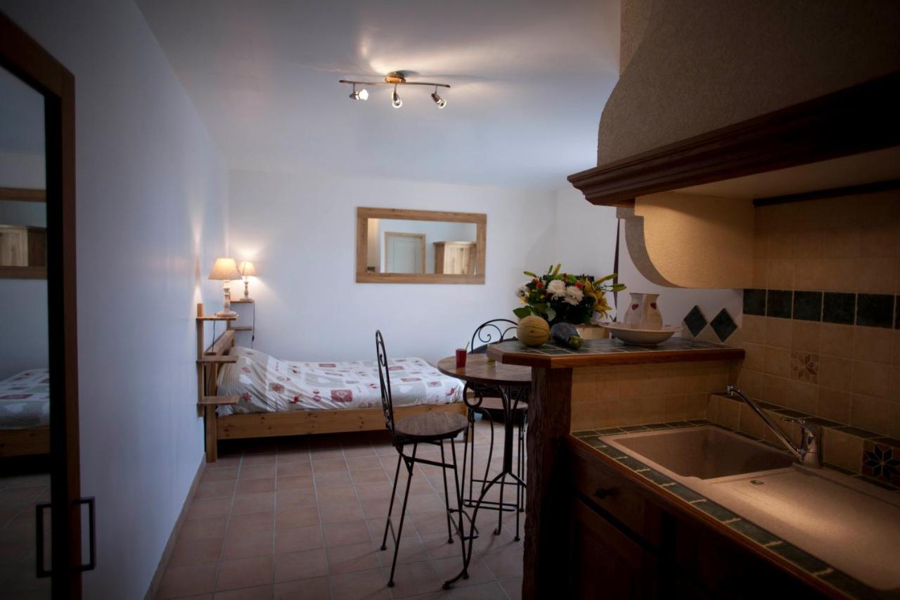 Appart hôtel STUDIHOTEL Palaiseau Plateau Saclay Bagian luar foto