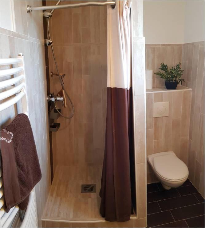 Appart hôtel STUDIHOTEL Palaiseau Plateau Saclay Bagian luar foto