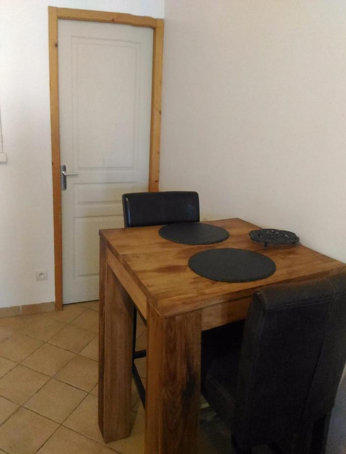 Appart hôtel STUDIHOTEL Palaiseau Plateau Saclay Bagian luar foto